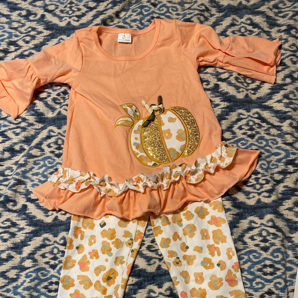 Peach pumpkin two piece set